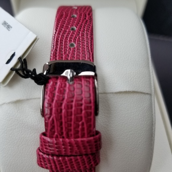 💖  Anne Klein watch - Picture 6 of 9